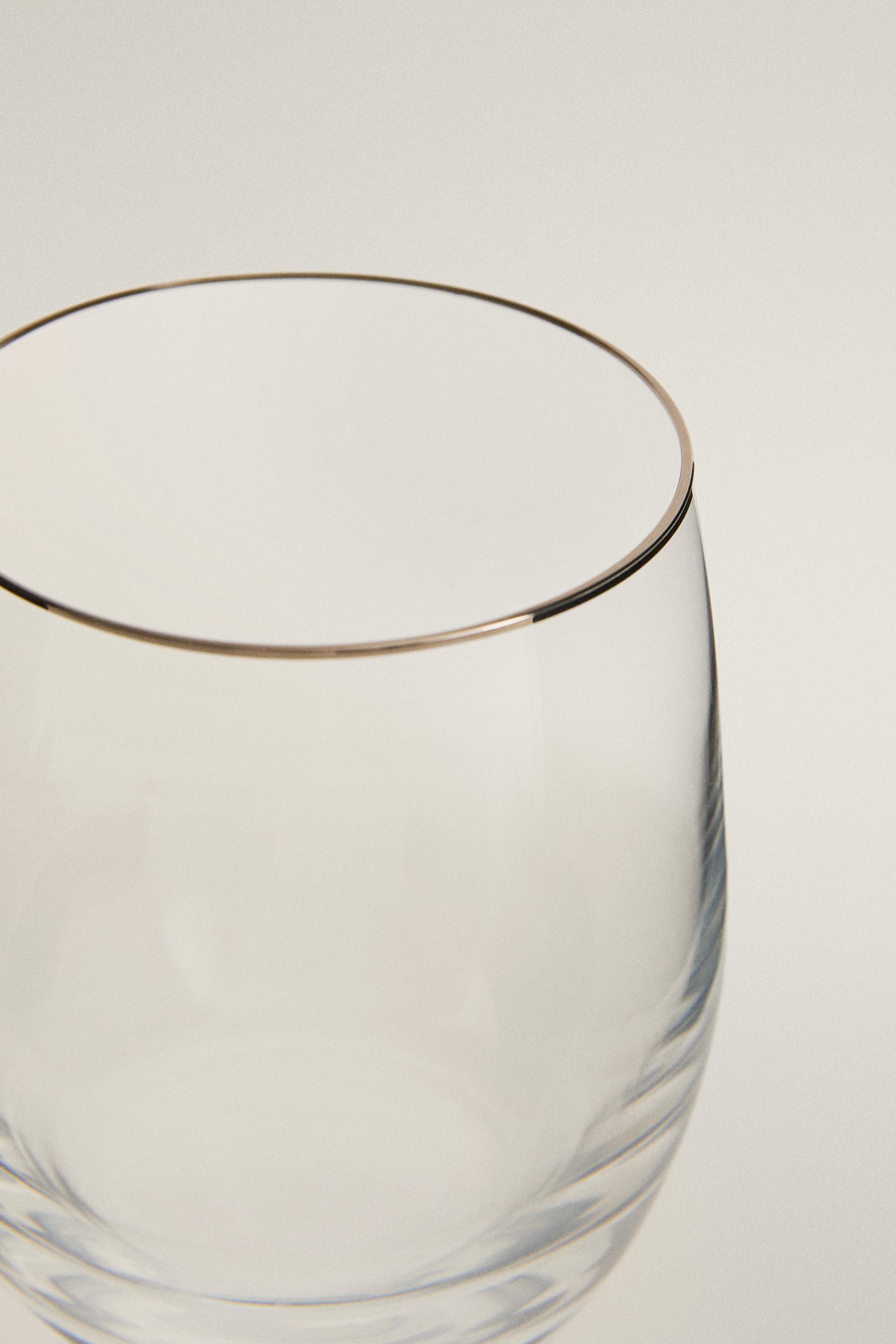 CRYSTALLINE TUMBLER WITH SILVER RIM